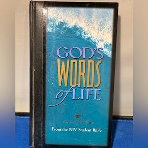 God's Words of Life Book